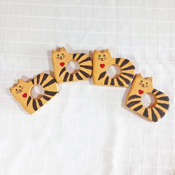 Knobler Other - Knobler Wooden Cat Napkin Rings, Set of 4
